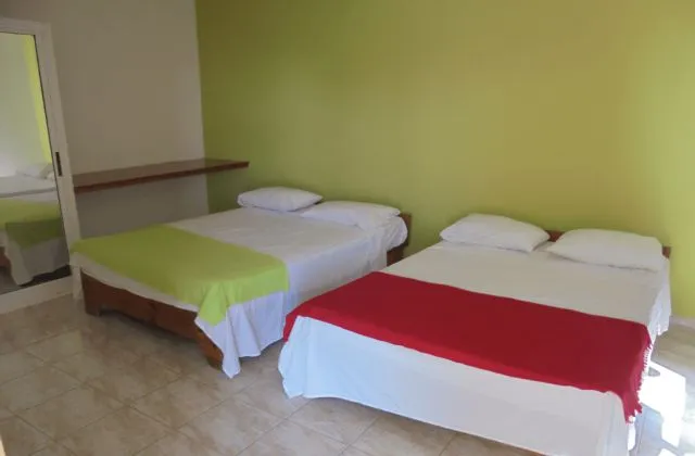 Hotel La Loma Miches habitacion 2 grandes camas
